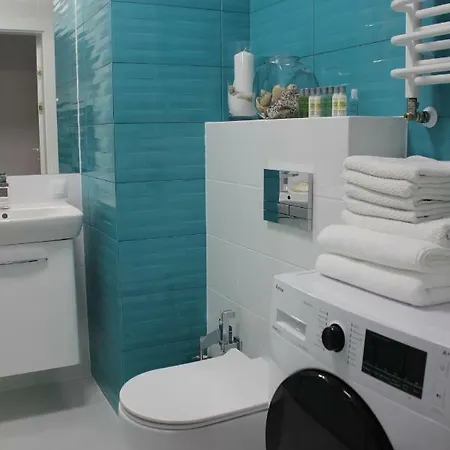 Apartament Bursztynowy 2 Апартаменты *
